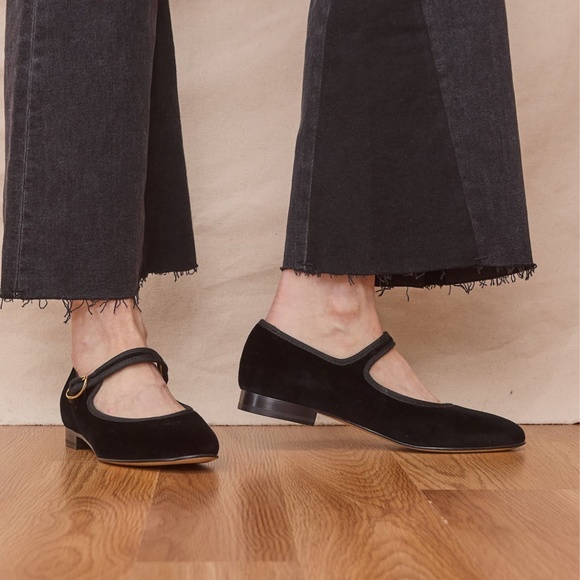 Vibi Venezia Black Velvet Leather Mary Jane - Picture 3 of 3